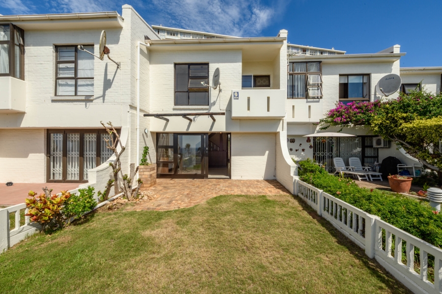 3 Bedroom Property for Sale in Humewood Eastern Cape